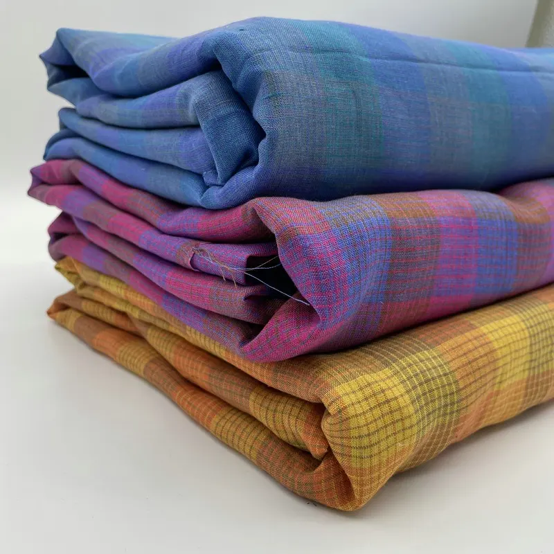 2022 Summer Hot Sale pure linen shirting fabric manufactures lurex yarn dyed grid fabric with rich colors