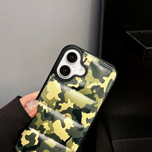 L'étui de téléphone Puffer pour <span class=keywords><strong>iPhone</strong></span> 16 Pro Max <span class=keywords><strong>11</strong></span> 12 13 14 15 Pro doudoune remplie de coton doux au toucher <span class=keywords><strong>Camouflage</strong></span> couverture d'hiver - Product Image 3