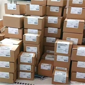 โมดูลไดรฟ์ VFD ของซีเมนส์ รุ่น 6SL3210-5FE15-0UF0 ระบบอัตโนมัติอุตสาหกรรมเฟสเดียว - Product Image 1