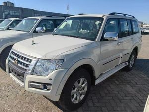 ลดราคาพิเศษ <span class=keywords><strong>รถ</strong></span>ยนต์มิตซูบิชิ <span class=keywords><strong>ปา</strong></span><span class=keywords><strong>เจ</strong></span><span class=keywords><strong>โร่</strong></span> วี93 ปี <span class=keywords><strong>2022</strong></span> เครื่องยนต์เบนซิน <span class=keywords><strong>รถ</strong></span>สำหรับผู้ใหญ่ ราคาถูก ขับเคลื่อน 4 ล้อ <span class=keywords><strong>รถ</strong></span>ออฟโรด 5 ที่นั่ง 5 ประตู <span class=keywords><strong>รถ</strong></span>เอสยูวี มี<span class=keywords><strong>รถ</strong></span>พร้อมส่ง - Product Image 5