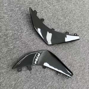 Ailes de Canards de pare-chocs avant en Fiber de carbone Z06 de livraison rapide de haute qualité pour <span class=keywords><strong>Chevrolet</strong></span> <span class=keywords><strong>Corvette</strong></span> <span class=keywords><strong>C8</strong></span> <span class=keywords><strong>2023</strong></span> + - Product Image 6