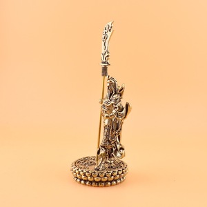 1 Pezzo Statuetta in Ottone Guan Gong per Decorazione Domestica, Ornamento da Tavolo in Rame con Lavorazione Artigianale, Simbolo di Ricchezza - Product Image 4