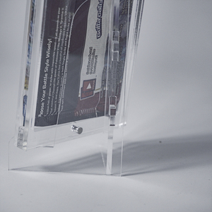 Nuevo Soporte de Escritorio Acrílico Transparente y Estable para Exhibición de Tarjetas Coleccionables Graduadas - Product Image 4
