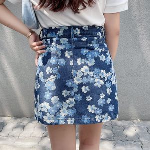 Jupe en jean pour femme N8079, bleu foncé, imprimé floral, coupe trapèze, mini, en coton, grande taille - Product Image 1