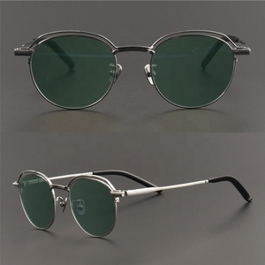 Gafas de Sol de Titanio de Moda, de Lujo, con Logotipo Personalizado, Cat3 UV400, Gafas de Sol Polarizadas de Lujo Italianas - Product Image 6