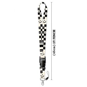 Cordón Personalizado de Poliéster de Alta Calidad al por Mayor, Económico, con Logotipo en Blanco y Clip Metálico - Product Image 2