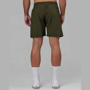 Wholesale Quick Dry 4 Way Stretch Fabric Zip Side Pocket Elastic Waist Drawcords Shorts 7"Inseam Polyester Elastane Shorts Men