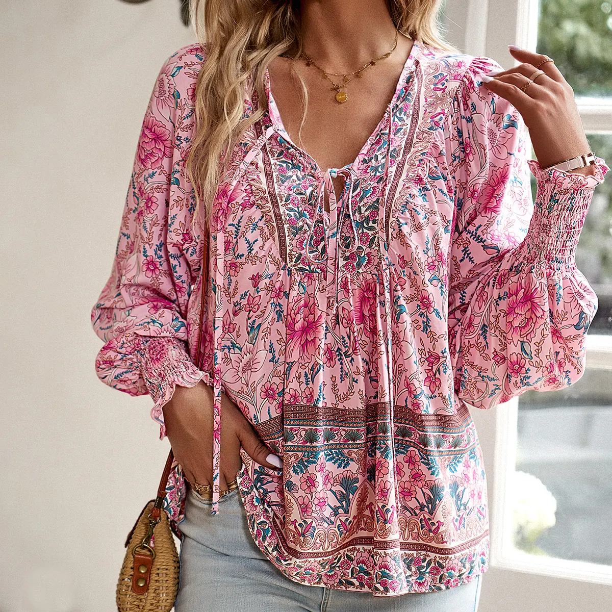 Blusa de manga larga de viscosa anudada con cuello en V y flores bohemias a la moda con estampado personalizado para mujer