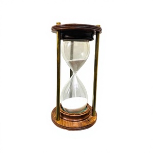 Sablier en bois et laiton de 5 minutes (ST1) – Design élégant en forme d'heureuse-glace - Product Image 1