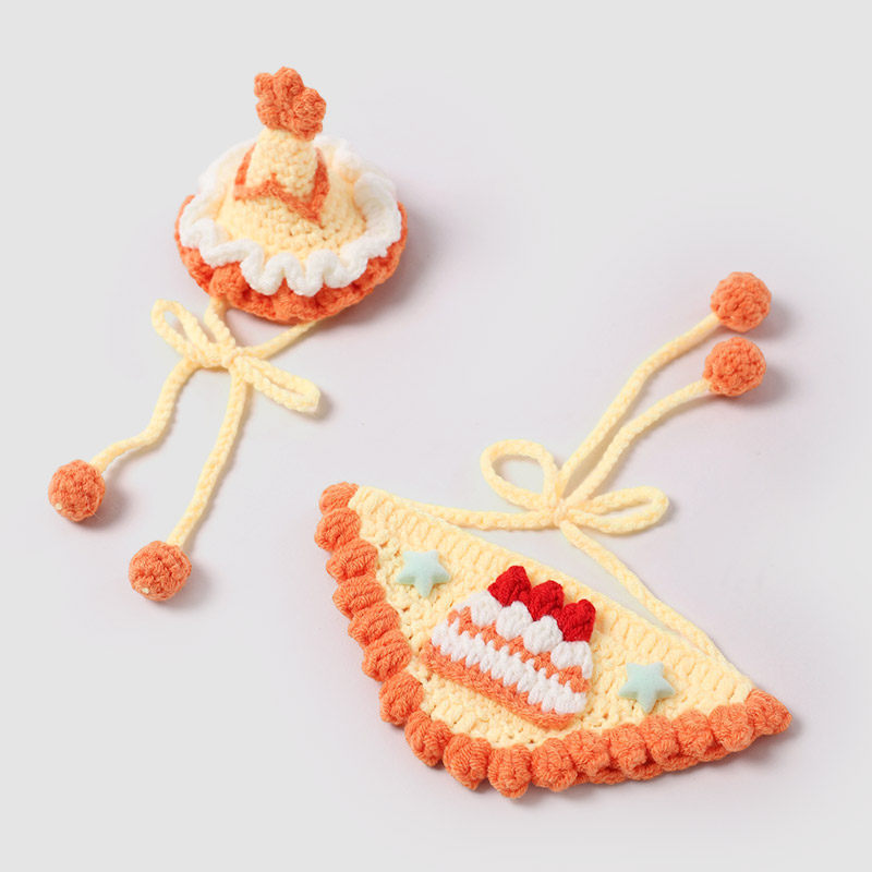 Chapeau de gâteau écharpe étoile crème
