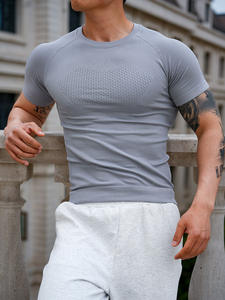 Vestiti da <span class=keywords><strong>uomo</strong></span> per il Fitness e per il ciclismo all'aperto vestiti da ginnastica a compressione ad asciugatura rapida magliette sportive senza cuciture per <span class=keywords><strong>uomo</strong></span> - Product Image 6