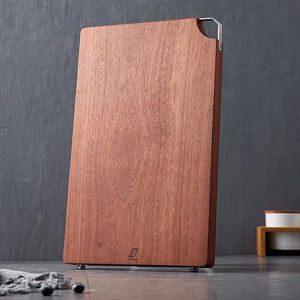 Planche à découper en bois de noyer durable directe d'usine pour une utilisation en cuisine - Product Image 4