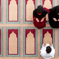 Tapis de prière enroulable de luxe en velours brodé, doux et épais, pour mosquée islamique, conception personnalisée, vente en gros OEM Bocai