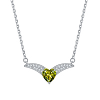 Nouveau pendentif en argent sterling 925 en forme de cœur avec pierres précieuses en forme de V pour femmes, mettant en vedette les 12 pierres de naissance