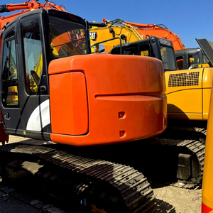 Excavatrice sur chenilles hydraulique Hitachi Zaxis 135, 13,5 tonnes, moteur, équipement d'occasion - Product Image 1