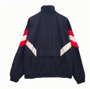 Ensemble <span class=keywords><strong>de</strong></span> maillots <span class=keywords><strong>de</strong></span> football classiques rétro imprimés et respirants pour l'Angleterre, Newcastle, West Ham United, Naples - Uniformes <span class=keywords><strong>de</strong></span> football unisexes pour adultes - Product Image 6