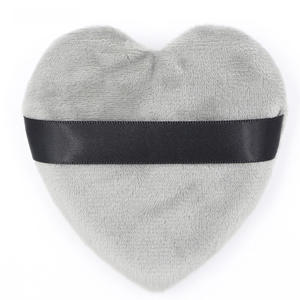 Logo personnalisé velours visage et corps blanc noir rose miroitant poudre bouffante réglage poudre ample bouffante pointu coeur poudre bouffante - Product Image 2