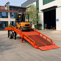 Rampe de chargement mobile hydraulique pour entrepôt, hauteur réglable 1,1-1,8 m, capacité 10 tonnes