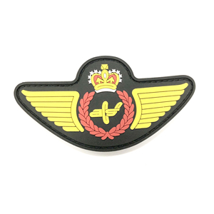 Patch logo personnalisé en PVC caoutchouc 3D imperméable avec fermeture auto-agrippante pour vêtements d'extérieur, gilets et sacs à dos - Product Image 1