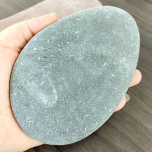 Manufacturer's Hot Selling Eco-Friendly Non-Toxic <strong>Painted</strong> Rocks Natural Smooth River <strong>Stones</strong> 20 lb Modern Design DIY Art <strong>Stones</strong> - Product Image 2