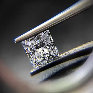 Moissanite 화이트 컬러 공주 느슨한 다이아몬드 공주 실험실 성장 느슨한 다이아몬드 CVD 다이아몬드