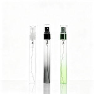 Flacon échantillon tubulaire carré en verre sérigraphié 10 ml à bouchon à vis <span class=keywords><strong>pour</strong></span> <span class=keywords><strong>parfum</strong></span> <span class=keywords><strong>homme</strong></span> et femme, production rapide, prix abordable - Product Image 6