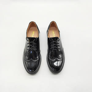 <span class=keywords><strong>Zapatos</strong></span> <span class=keywords><strong>de</strong></span> vestir formales <span class=keywords><strong>escolares</strong></span> <span class=keywords><strong>de</strong></span> <span class=keywords><strong>charol</strong></span> suave negro <span class=keywords><strong>de</strong></span> estilo británico, <span class=keywords><strong>zapatos</strong></span> Oxford con cordones <span class=keywords><strong>de</strong></span> suela duradera <span class=keywords><strong>para</strong></span> <span class=keywords><strong>mujer</strong></span> - Product Image 3