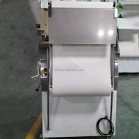 Laminoir à pâte vertical professionnel haute vitesse, machine automatique de production de croissants pour restaurant