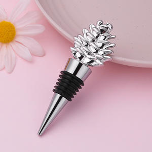 Custom Herbruikbare Metalen Wijn Stopper Zink Legering Antilope Vorm Kerstboom Dennenappel Genie Auto Ontwerp Voor Thuis Huwelijksfeest - Product Image 5
