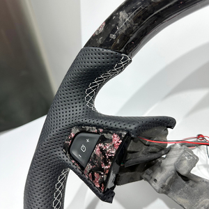Fabriqué en usine avec des lumières LED, livraison directe disponible. Volant de course en fibre de carbone forgé pour <span class=keywords><strong>Renault</strong></span> Mégane 3/Mégane 3 RS - Product Image 5