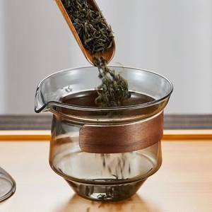 L Portable Kung Fu Tea Ceremony 250ml verre borosilicaté gris clair <span class=keywords><strong>avec</strong></span> <span class=keywords><strong>couvercle</strong></span> filtrant résistant <span class=keywords><strong>à</strong></span> la chaleur poignée en bois <span class=keywords><strong>tasse</strong></span> <span class=keywords><strong>à</strong></span> thé - Product Image 1