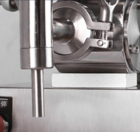 Machine pneumatique semi-automatique Offre Spéciale pour la pâte de miel huile liquide eau pure shampooing ketchup bocaux en verre en plastique pour boisson