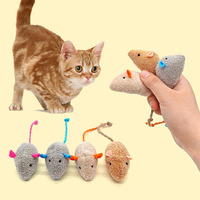 Vente populaire Mini jouets de jeu drôles pour chats souris en peluche attirer des jouets en peluche 4 couleurs Pet chat mâcher souris jouet