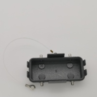 HARTING Han B — couverture de protection, Base en fonte