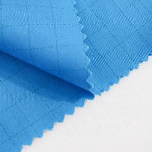 Vente en gros de tissu polyester et coton sergé antistatique Fabricant de textiles Puissance Industrie essence Vêtements de travail Chemises Vêtements - Product Image 3