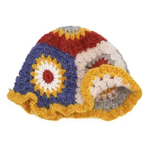 कस्टम लोगो यूनिसेक्स हस्तनिर्मित Crochet बुनना पुष्प बाल्टी टोपी सूरज सुरक्षात्मक मछुआरे बुना हुआ टोपी महिलाओं के लिए