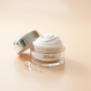 CREMA BLANQUEADORA MILOWI V2 MAGIC RADIANCE 50g Crema Antiarrugas de Aclarado Inmediato para una Piel Hidratada y Radiante - Product Image 1