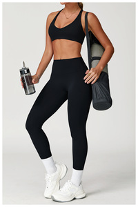 <span class=keywords><strong>Tuta</strong></span> <span class=keywords><strong>da</strong></span> ginnastica <span class=keywords><strong>da</strong></span> <span class=keywords><strong>donna</strong></span> su misura con reggiseni sportivi e pantaloncini Set di Leggings Fitness Yoga attivi - Product Image 4