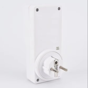 220V 13A A/C Frigorífico TV Guarda Auto Estabilizador De Tensão Sobre Proteção Sob Tensão - Product Image 2