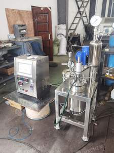 2&3L Maßgefertigte Labor-Druckreaktoren mit Rührwerk, Autoklav mit Druckbehälter, Motor und Elektrischer Heizung, Halbautomatisch - Product Image 2