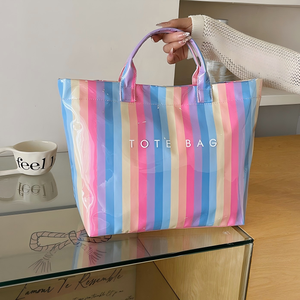Borsa Tote a Righe Personalizzata, Grande Capacità, in PVC, Borsa a Spalla, Borsa da Viaggio e Shopping, con Stampa di Lettere, Stile Hobo - Product Image 4
