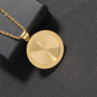 Collier pendentif en acier inoxydable avec chaîne en corde, plaque ronde glacée en forme de lion, pour homme