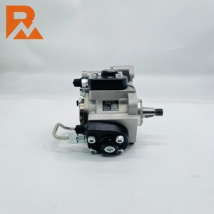 Pompe à injection de carburant 294050-0251 RE546120 pour moteur S350 - Product Image 1