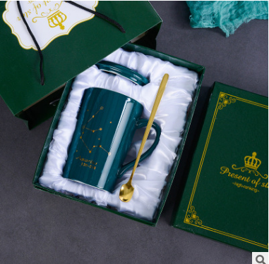 Caja de regalo azul
