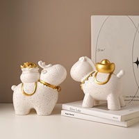 Nouvelle figurine de cheval en résine de style chinois, porte-bonheur, ornement de bureau, cadeau idéal pour l'inauguration d'une maison