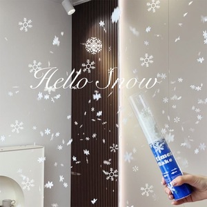 Décoration de fête de Noël réutilisable, lanceur de confettis rotatif flocon de neige pour l'ambiance festive du Nouvel An, décorations de Noël - Product Image 4