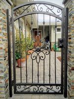 Porte de sécurité à double entrée en fer forgé antique, moderne, en acier et en verre, pour villa et manoir de luxe, entrée principale