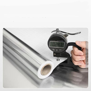 Pellicola Autoadesiva in Metallo Spazzolato Effetto Acciaio Inossidabile <span class=keywords><strong>per</strong></span> <span class=keywords><strong>Porte</strong></span> di Ascensori, Mobili, Frigoriferi e Armadi - Vinile Impermeabile <span class=keywords><strong>per</strong></span> Ristrutturazioni - Product Image 2