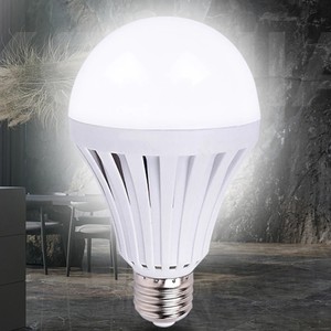 Bombilla <span class=keywords><strong>LED</strong></span> Inteligente Recargable E27 7W-12W, Lámpara de Emergencia Portátil para Sala de Estar, Baño y Camping - Product Image 4