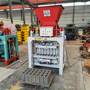 Kostengünstige CHB-Maschine Hohlzementblock Verzahnte Vollziegel Produktionslinie Fabrik Gartenziegel-Herstellungsmaschinen - Product Image 1